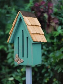 Heartwood Butterfly Breeze House -Nature's Yard Sales Store 8590369TE 04V tif