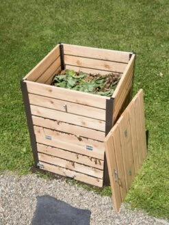 Cedar Compost Bin -Nature's Yard Sales Store 8597527 1335 tif
