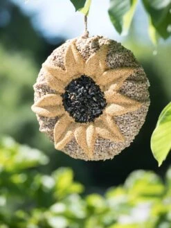 Songbird Tweets® Sunflower Wreath 6 Songbird Tweets® Sunflower Wreath -Nature's Yard Sales Store 8598119 5255 tif