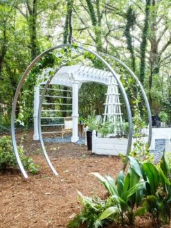 Gracie Modern Arbor, Large -Nature's Yard Sales Store 8600515 01IN