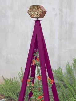 Bee Bungalow + Akoris Garden Tuteur Jr. 15 Bee Bungalow + Akoris Garden Tuteur Jr. -Nature's Yard Sales Store 8600532 01v bee bungalow akoris garden tuteur aubergine