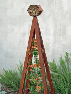 Bee Bungalow + Akoris Garden Tuteur Sr. 10 Bee Bungalow + Akoris Garden Tuteur Sr. -Nature's Yard Sales Store 8600532 06V tif