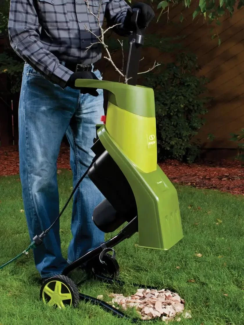 Snow Joe® 13-Amp Electric Wood Chipper/Shredder 1 Snow Joe® 13-Amp Electric Wood Chipper/Shredder