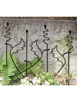 Achla Acanthus Fence Trellis -Nature's Yard Sales Store 8612991 04v