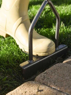 Yard Butler® Step Edger -Nature's Yard Sales Store 8613159 04v
