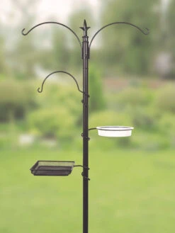 Gardman® Premium Bird Feeding Station